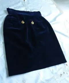 Item thumbnail for item 4186f7d8-72af-47ca-90e3-6d66e7a5ebd8