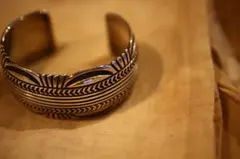 2025年最新】NAVAJO カラー：シルバー系 バングル・リストバンドの人気
