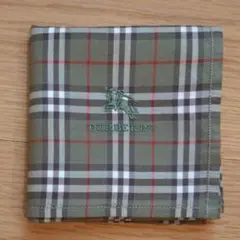 BURBERRY ハンカチ ノバチェック オリーブグリーン ロゴ刺繍