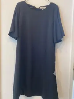 新品！groveグローブ着痩せ黒ワンピース定価9990円結婚式フォーマル