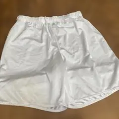 ホワイト ハーフパンツ ベトナム製