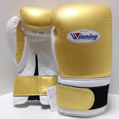 Winning ウイニング ボクシンググローブ 14oz 金白 別注品のサムネイル