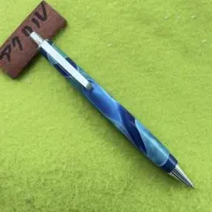 アクリル（青・水色・白）のボールペンのサムネイル