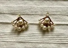 Item thumbnail for item c5c81484-ecd7-47eb-9ac8-704207edaa80