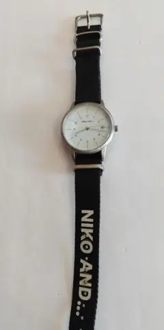 niko and ... アナログ腕時計 ホワイト/ブラック