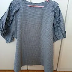 チェック柄フリル五分袖チュニック