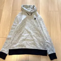 Under Armour グレー パーカーM2345番