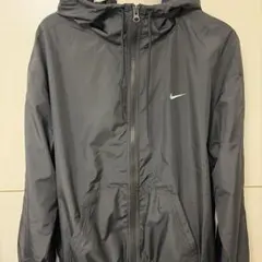 ナイキ ウィメンズ エッセンシャル UV ウーブン フーディ ジャケット