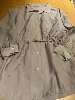 美品☆RETRO GIRLのブラウス