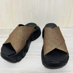 未使用級　JEANASIS 24.5cm 厚底　サンダル クロスストラップのサムネイル