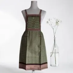 【新品　未使用】GIVENCHY ジバンシィエプロン カーキ 日本製 綿100%のサムネイル