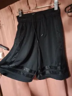 Under Armourアンダーアーマー HeatGear ショートパンツ