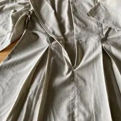 半袖ブラウスのサムネイル