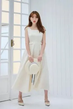 Herlipto Classic Floral Jacquard Dressのサムネイル