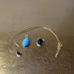 青と黒のカラーストーンのペンダントとペンダントトップ　セット