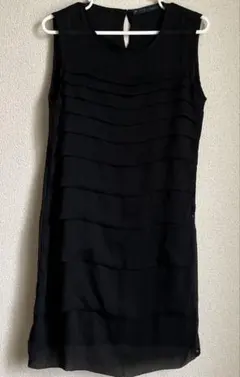 《ZARA BASIC》ノースリーブ 黒　シフォンのサムネイル
