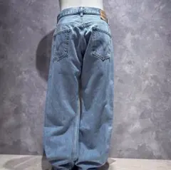 Item thumbnail for item ec097e9d-79be-4e10-908f-3e78327da42e