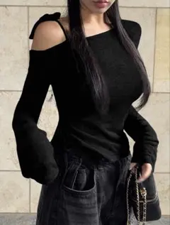 SHEIN 秋冬服 ワンショルダー ブラックセーター