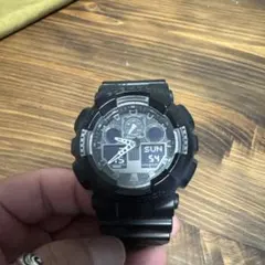 Gショック GA-100 ブラック 送料無料 ⚫︎箱、付属品あり⚫︎ 週末限定 