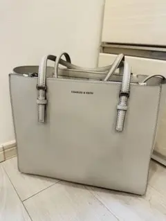 CHARLES & KEITH グレー トートバッグ