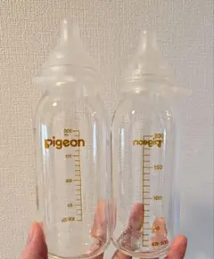ピジョン病産院用哺乳瓶　母乳実感（直付け式）200ml×2