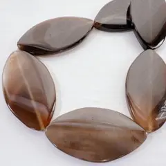 Item thumbnail for item 41bfc55f-67ea-4d7c-85c6-6a217690b513