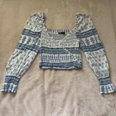 ★ZARA（ザラ）★ボヘミアン風スモックパフスリーブクロップトップ