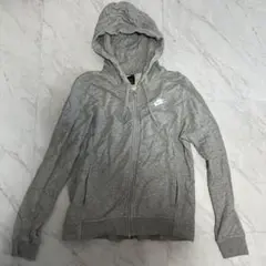 Nike グレー フード付きパーカー