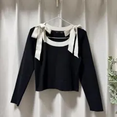 リボン付きオフショルダー長袖ニット