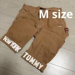 TOMMY JEANS ストレートデニム パンツ NEW YORKのサムネイル