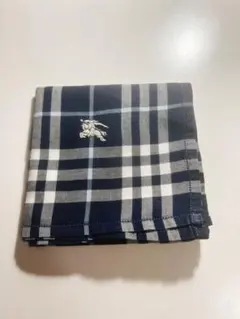 Burberry ハンカチ ネイビー チェック柄のサムネイル