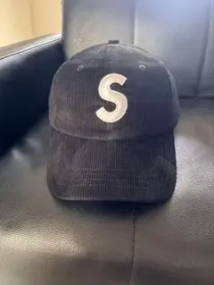 シュプリーム　SUPREME Sロゴ　キャップ　ブラック　黒　コーデュロイ