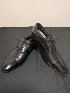 【未使用】KATHARINE HAMNETT LONDON ストレートチップ 黒のサムネイル