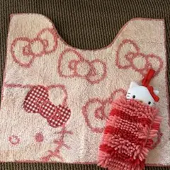 サンリオ ハローキティ トイレ用マット ループ付きハンドタオルセット