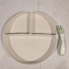 ベビー用仕切り皿とフォークセット