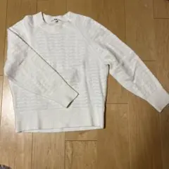ユニクロ　UNIQLO白 ニット セーター 長袖 編み柄　スフレヤーン