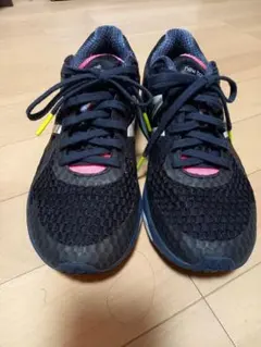 new balance　ランニングシューズ　23cm