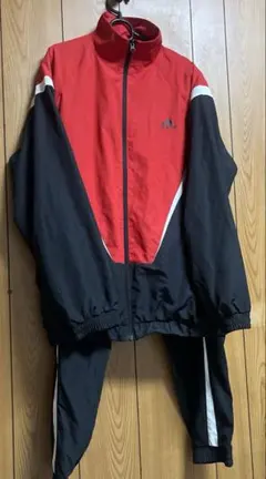 adidas（アディダス） ウーブン ノーフード トラックスーツ