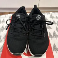 Nike ブラック スニーカー　23．5センチ