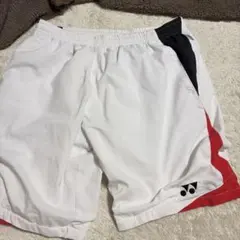 ヨネックス バドミントンパンツ ホワイト/レッド/ブラック