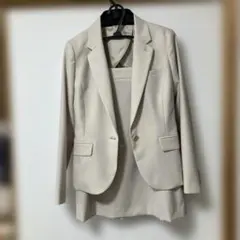 スーツ　ベージュ　9号　ビジネス　美品