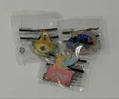 ディズニー　ピンバッジ