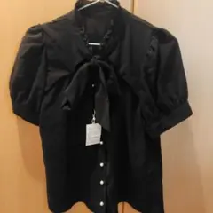 INGNI 黒いリボン付き半袖ブラウス