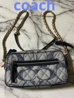 最終価格　coachショルダーバッグ グレーとネイビー キルティング