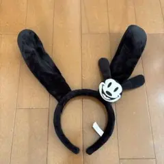 ディズニー　カチューシャ　オズワルド　黒　白黒コーデ　ディズニーシー