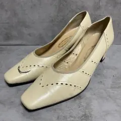 【銀座ヨシノヤ】（22）パンプス アイボリー レザー スクエアトゥ