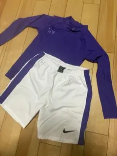 NIKE ナイキ　ハーフパンツ　インナー　長袖　白　紫