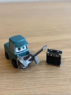 カーズ　マテル　ロバート・ジャムジョネス