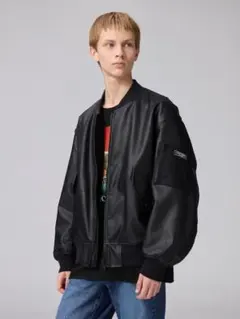 GU×UNDERCOVERフェイクレザーリバーシブルブルゾン