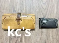 KC,S 長財布ヒューストンフラップウォレット 牛皮革キーケース付きのサムネイル